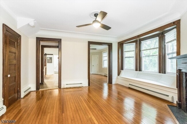 Building Photo - 287 Claremont Ave