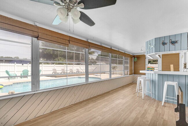 Building Photo - 897 Imperial Dr