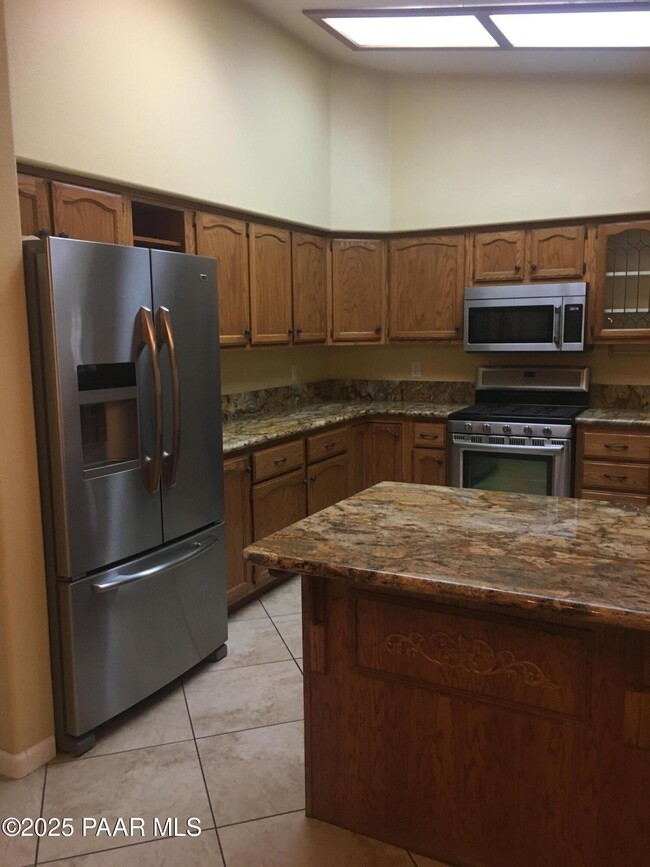Building Photo - 4288 N Agua Fria Dr