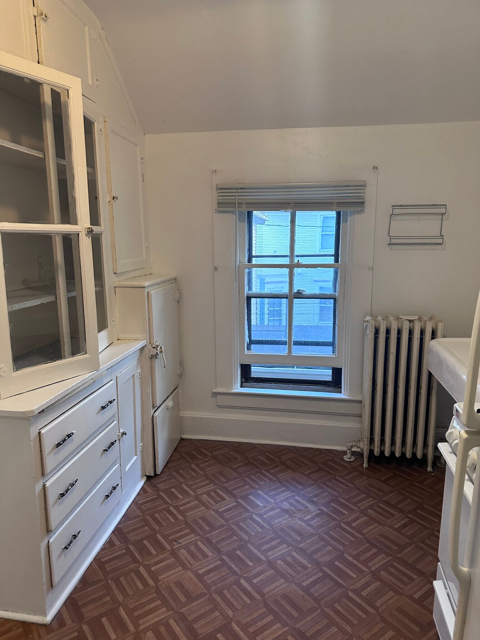 Building Photo - 914 Wisconsin Ave