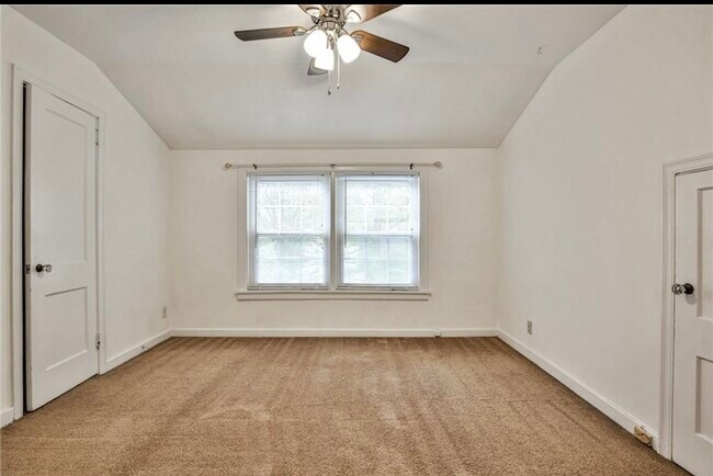 Main bedroom with ceiling fan - 1206 Church St