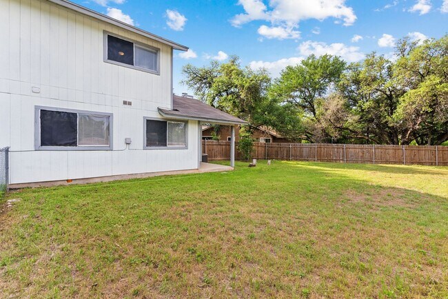 Building Photo - PM2-AUS7505 Saint Amant Pl