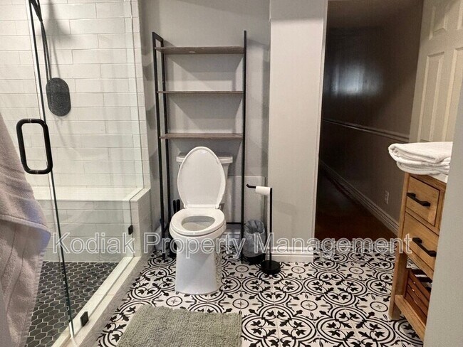 Building Photo - 547 E 3665 S