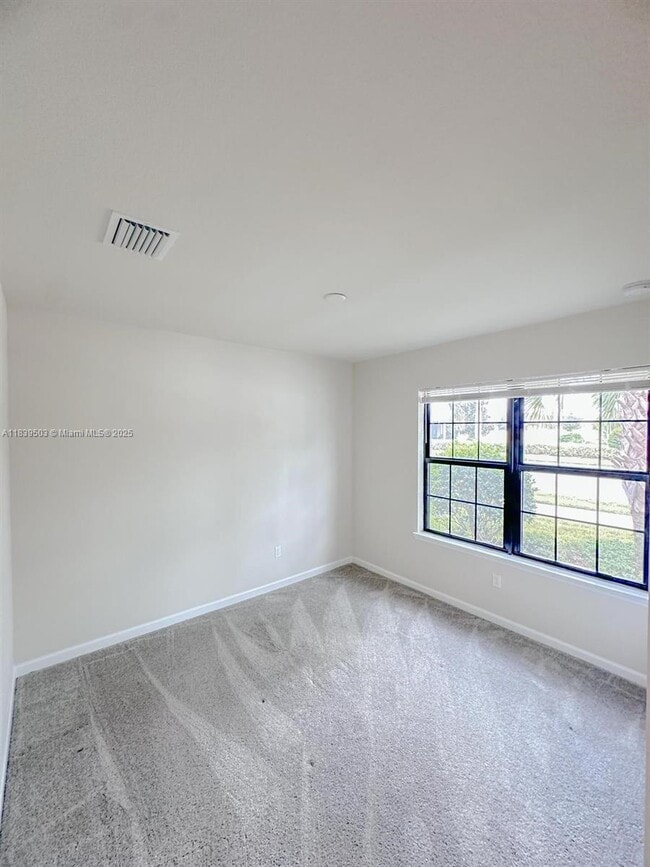 Building Photo - 5253 Jasper Square