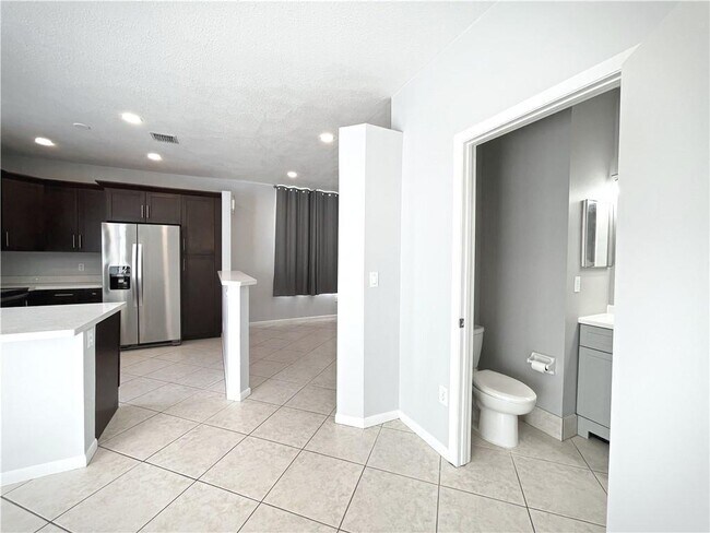 Building Photo - 777 NW 151st Ave