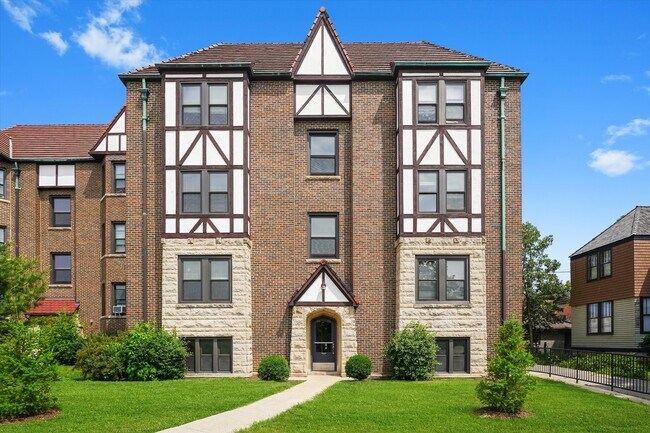Building Photo - 46 Lawton Rd