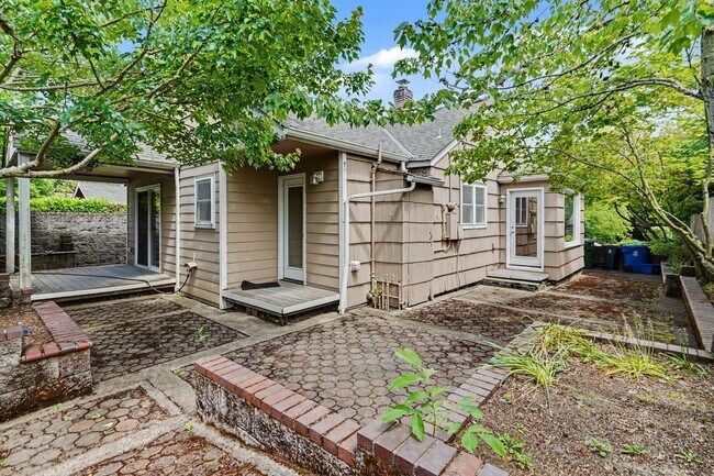 Building Photo - Winter Duplex - VPM215153W-4