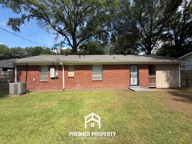 Building Photo - Charming 3BR Colonial Acres Cottage | Hardwood Floors, Detached Garage & Large Yard