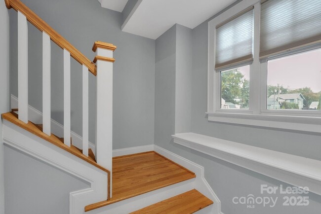 Building Photo - 336 Magnolia Ave