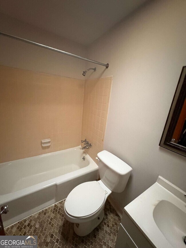 Building Photo - 1426 Jon Juca Ct