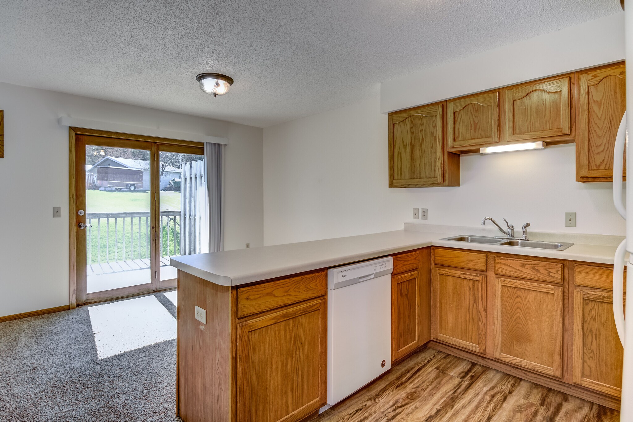 Building Photo - 2820 Edgewood Dr