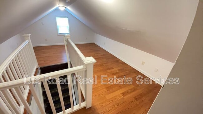 Building Photo - 1425 Welsh Ave