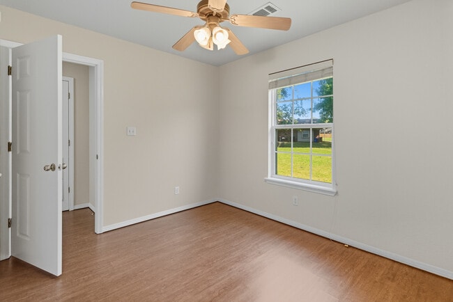 Building Photo - 2912-2914 Fairway Hamlet Ct