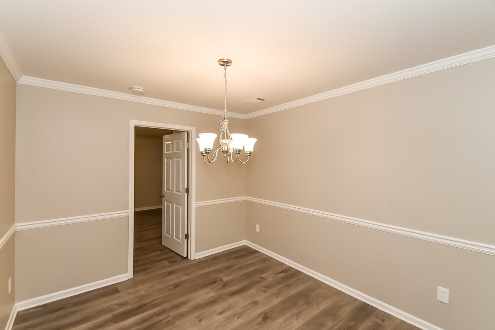 Building Photo - 7531 Sugarcreek Dr