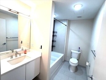 Guest Bathroom - 121 Portland St
