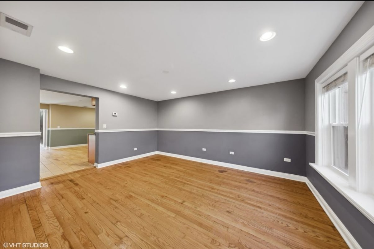 Building Photo - 2831 S Saint Louis Ave