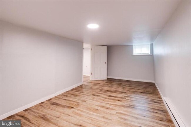 Building Photo - Newly Renovated Three-Bedroom House In Bal...