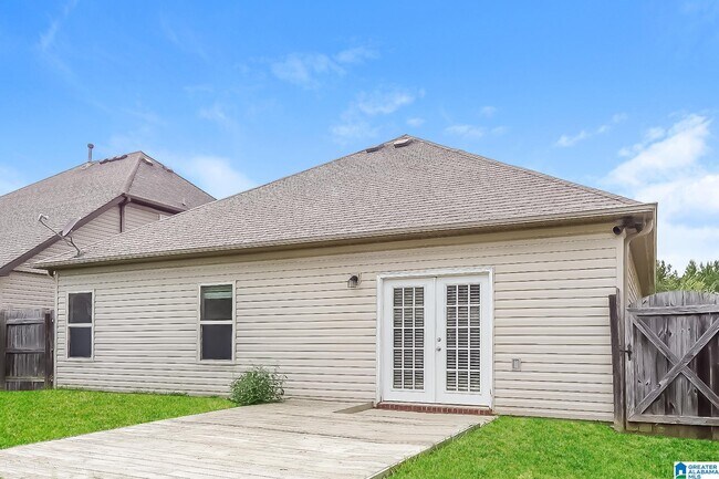 Building Photo - 5816 Cheshire Cove Trail