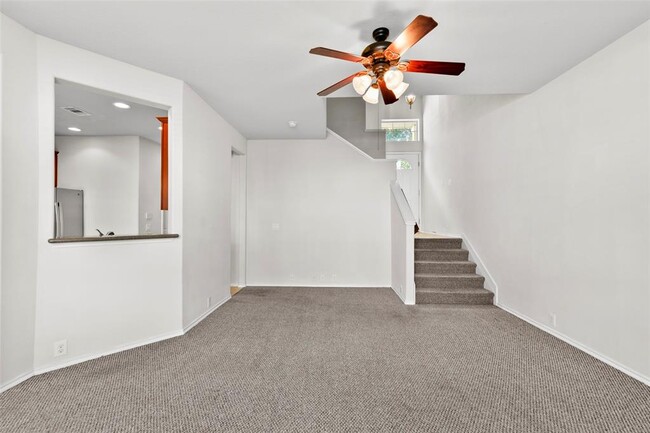 Building Photo - 13600 Breton Ridge St