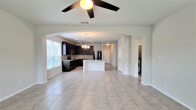 Building Photo - Beautiful two story home in Highland Farms!