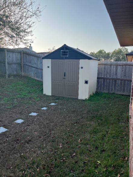 Building Photo - 18169 Cardinal Ln