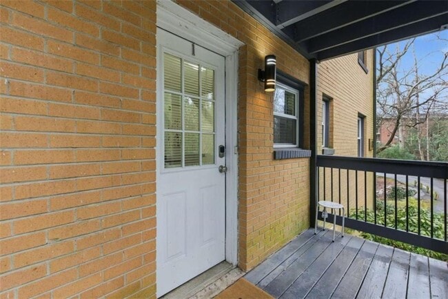 Building Photo - 1010 Scott Blvd