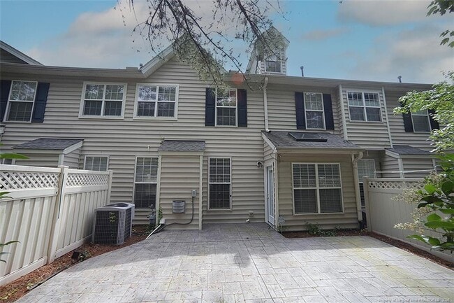 Building Photo - 9506 Dellbrook Ct