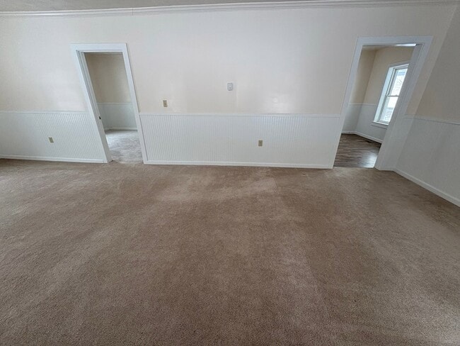 Building Photo - 237 Tiadaghton Hill Rd