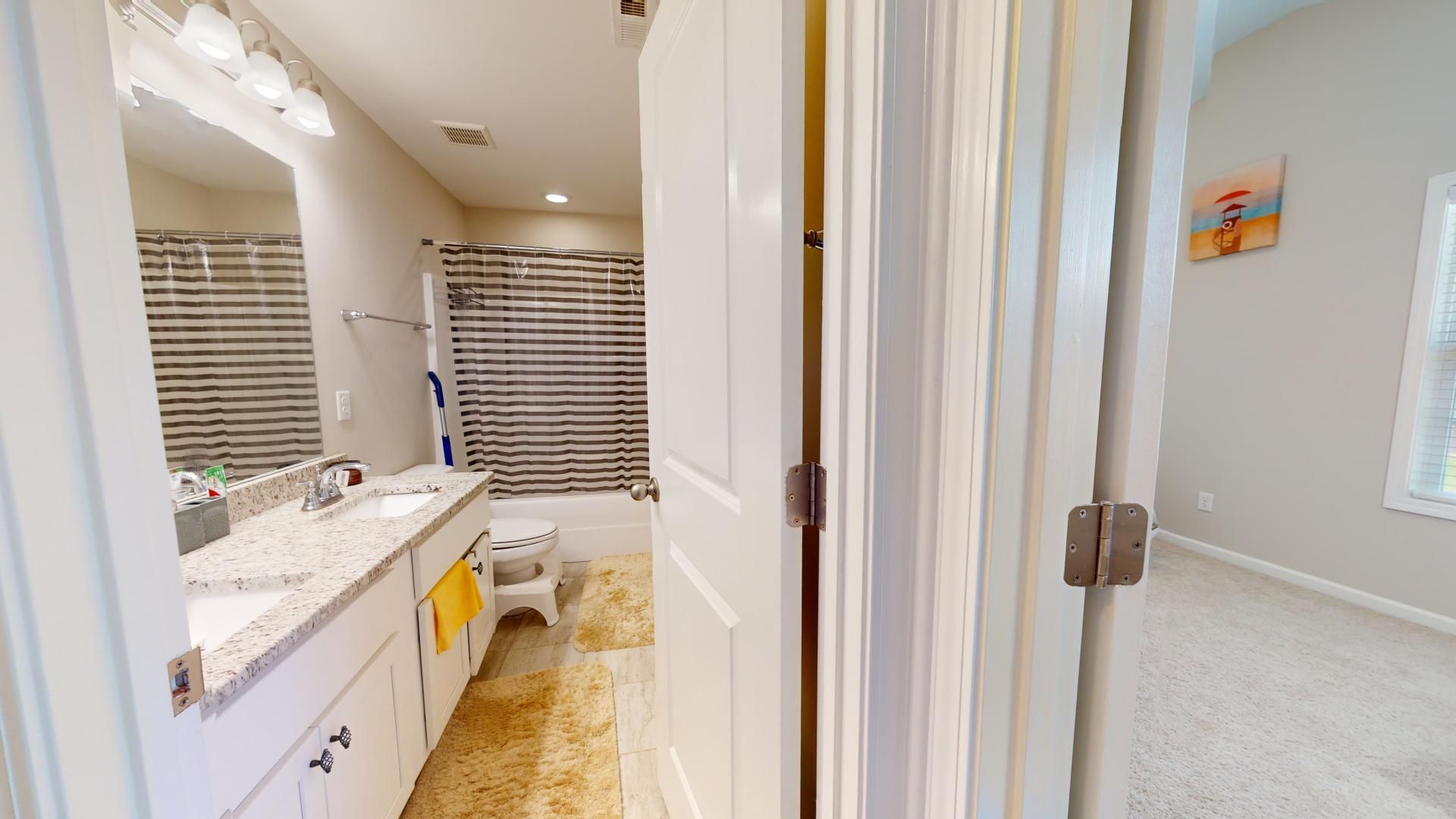 Building Photo - Very Well Maintained Home in East Richland S/D