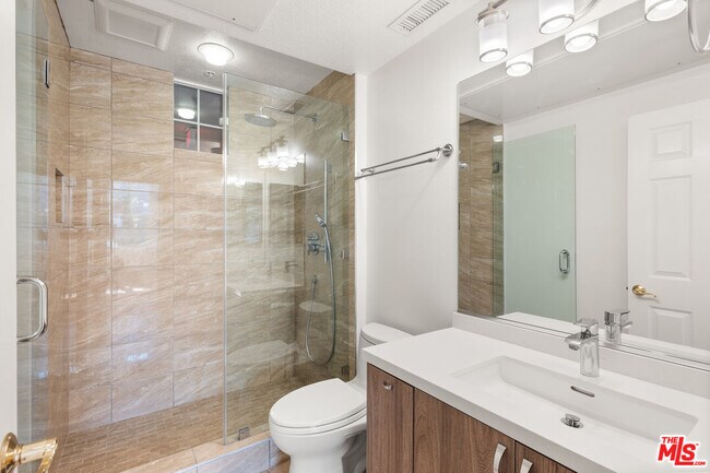 Building Photo - 13075 Pacific Promenade