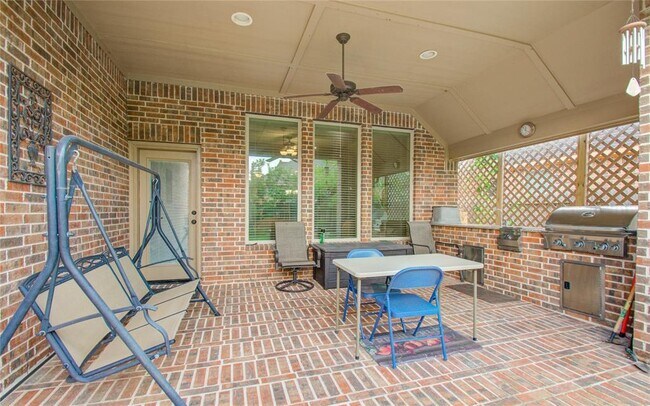 Building Photo - 8215 Laughing Falcon Trail