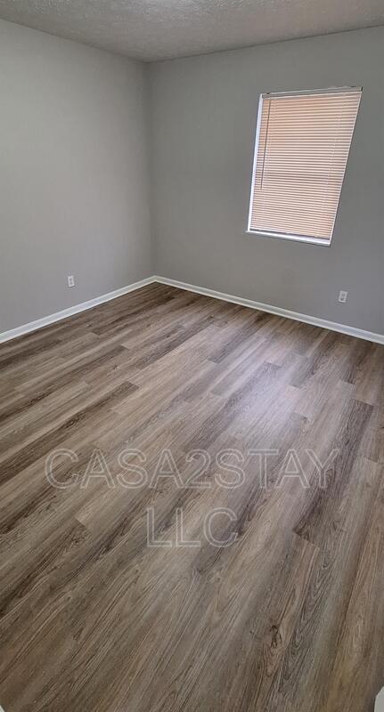 Building Photo - 678 Knox Blvd