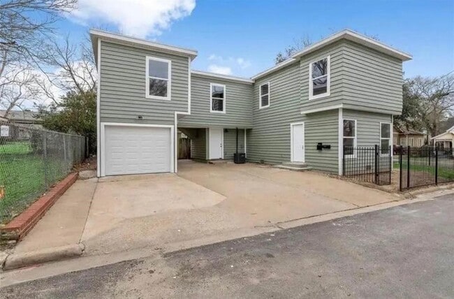 Primary Photo - 100 Kurtz St