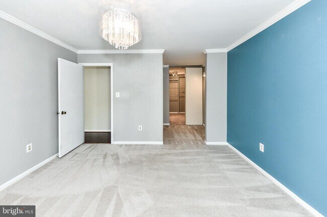 Building Photo - 2954 Yarling Ct