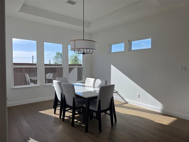 Building Photo - 1591 Binkley Ave