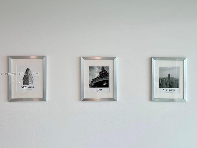 Building Photo - 800 Claughton Island Dr