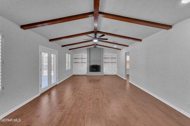 Building Photo - 7112 Ramada Dr