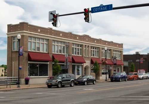 Building Photo - 1 Main St