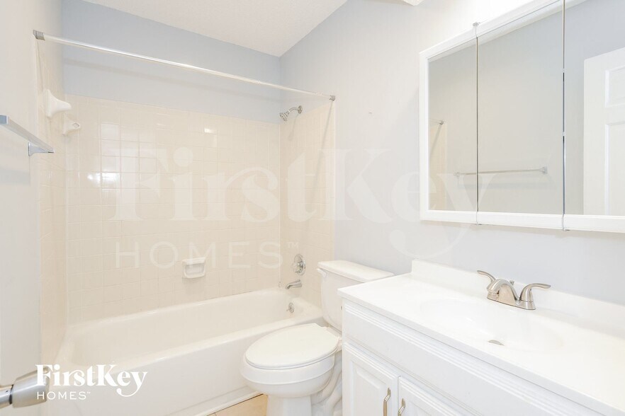 Building Photo - 14716 S Brougham Dr