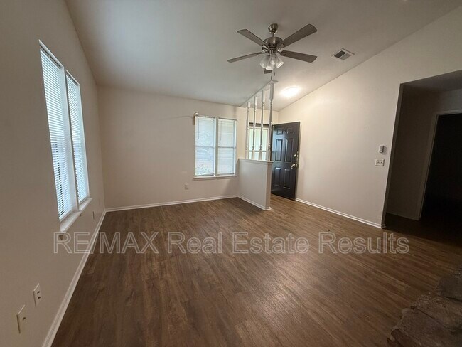 Building Photo - 1206 Whipporwill Ln