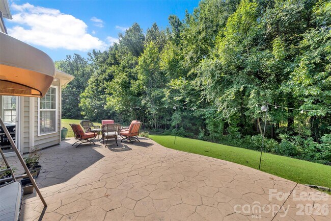 Building Photo - 9312 Ardrey Woods Dr
