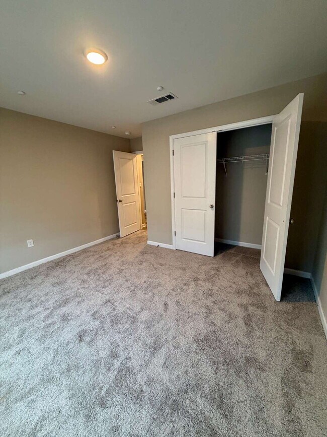 Building Photo - Available now FOR RENT in Rehobeth, AL!!