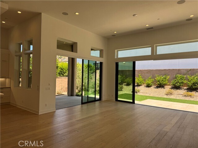 Building Photo - 33580 Paseo Eternidad