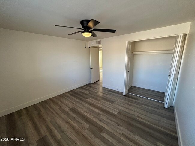 Building Photo - 1817 W Wood Dr