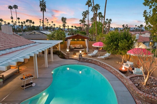 Building Photo - The Fig Ranch - Pool, Jacuzzi & Private Backyard! (Monthly Only - No Long Term)