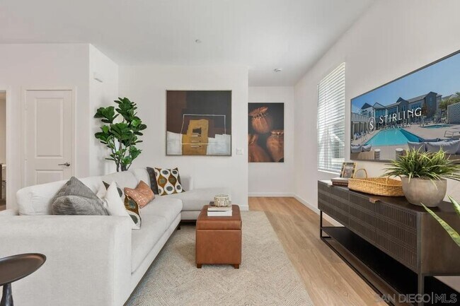 Building Photo - 2075 Paseo Belluno
