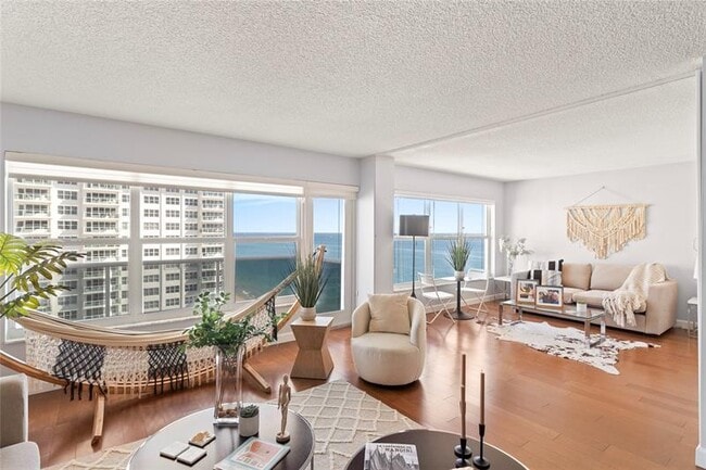 Building Photo - 3500 Galt Ocean Dr