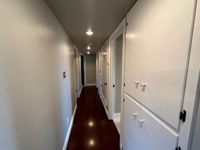 Building Photo - Home for Rent in South Woodland with Solar