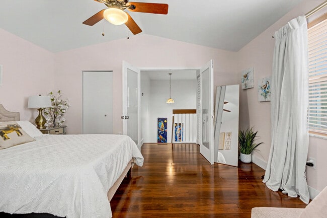 Building Photo - 1545 Seagrape Way