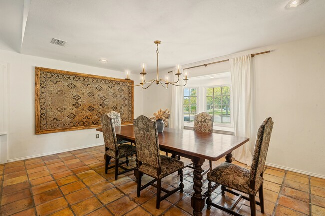 Building Photo - 106 Angela Dr